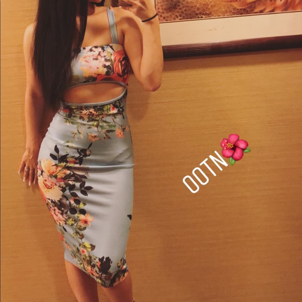 Pretty Little Thing Hawaiian Vibes Dress